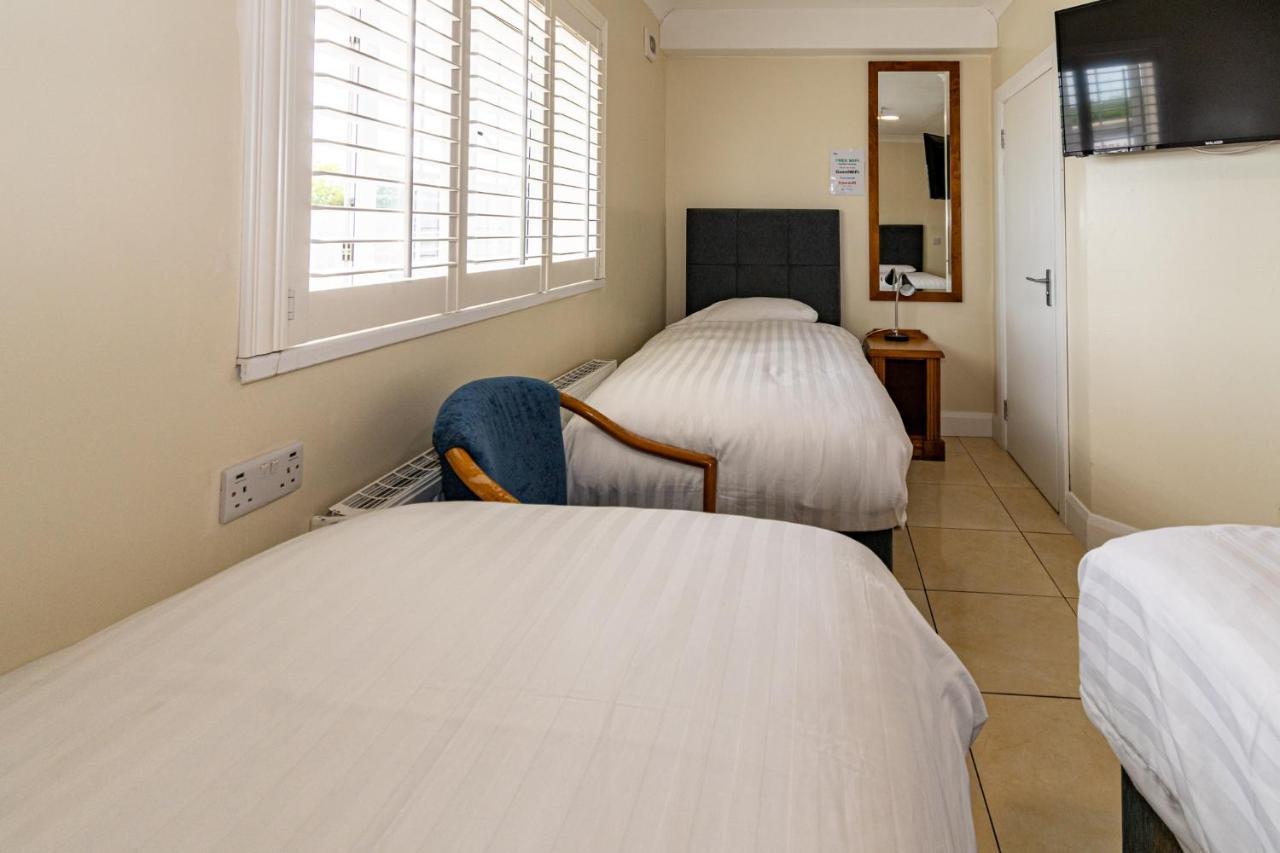 Aisling Guest House แอชบอร์น ภายนอก รูปภาพ