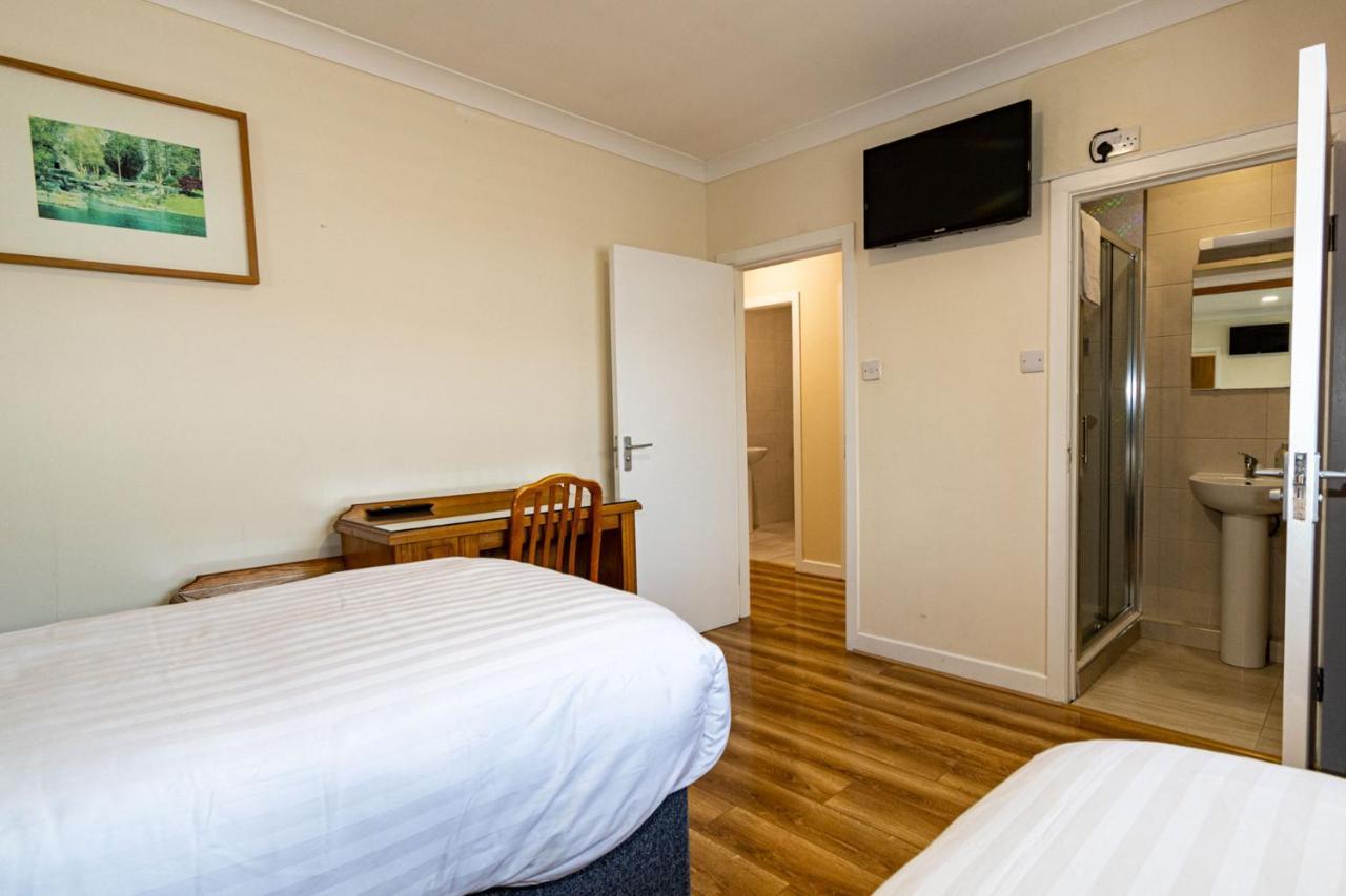 Aisling Guest House แอชบอร์น ภายนอก รูปภาพ