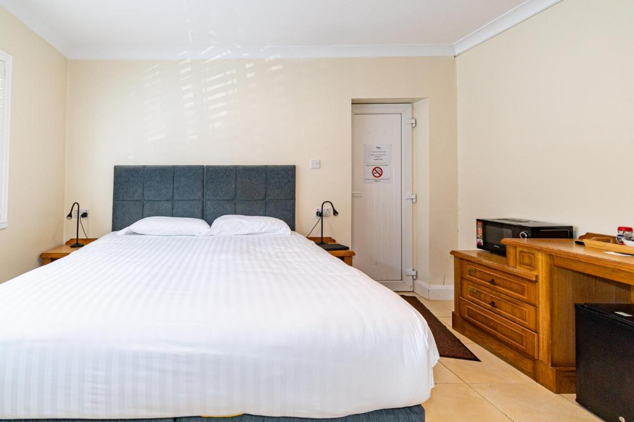 Aisling Guest House แอชบอร์น ภายนอก รูปภาพ