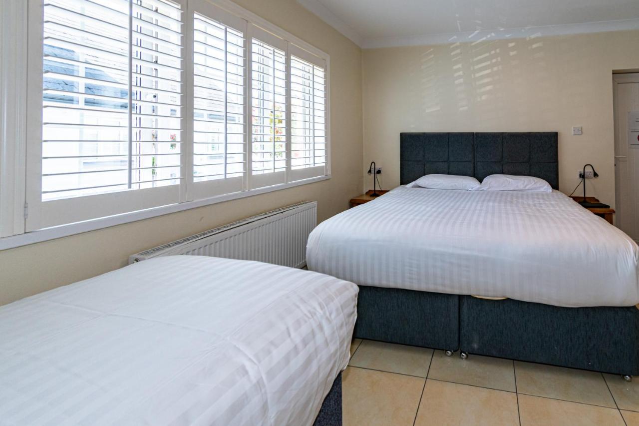 Aisling Guest House แอชบอร์น ภายนอก รูปภาพ