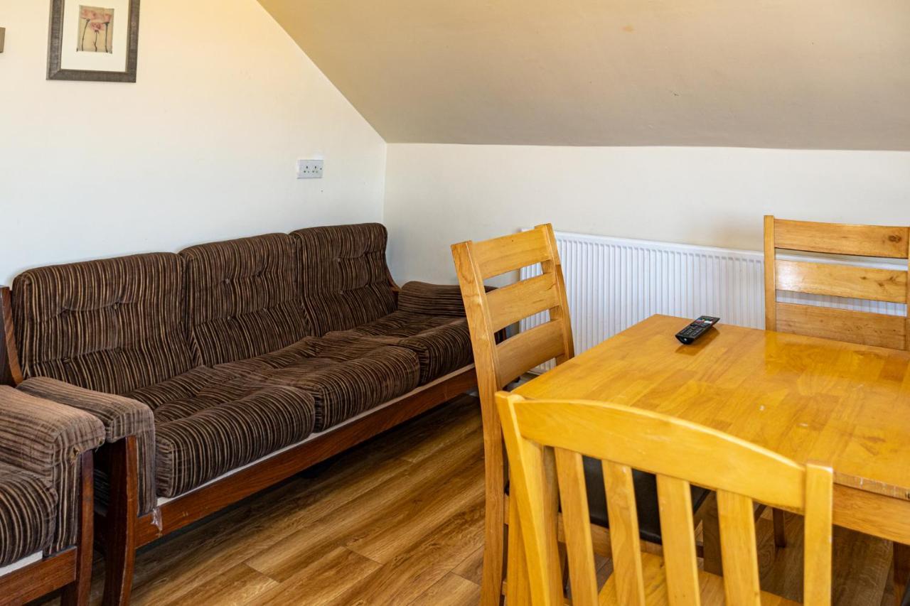 Aisling Guest House แอชบอร์น ภายนอก รูปภาพ